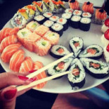 Sushicome Comida