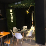 O Tal À l'intérieur