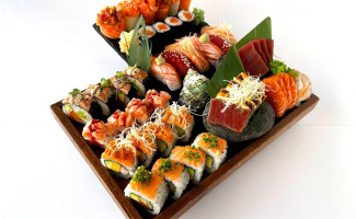 Chirashi Sushi E Ramen