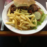 Apple House Comida
