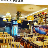 Universal Comida Tradicional Portuguesa À l'intérieur