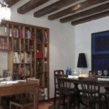 Sora Lella À l'intérieur