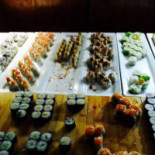 Budha Sushi Dentro