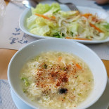 Hong Yun Ge (pho-lin) Comida