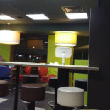 Mcdonald's Praca Alvalade Dentro