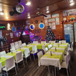 Docas Cafe Dentro