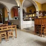 A Merendeira À l'intérieur