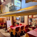 Reis À l'intérieur
