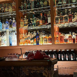 Red Frog Dentro