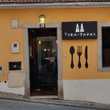 Tira-tapas outside