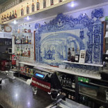 Ginjinha Rubi Dentro