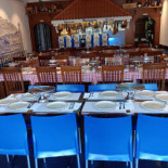 Romanza Pizzaria inside