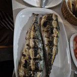 Gruta das Figuras food
