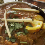 Farah's Tandoori Comida