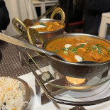 Farah's Tandoori Bebida