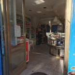 Everest Doner Kebab Dentro