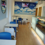 Clouds Cafe Dentro
