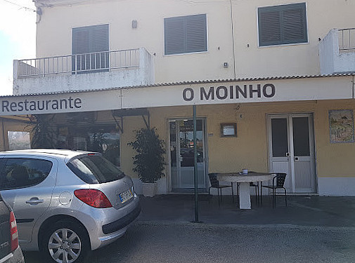 O Moinho Außen