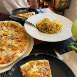 Don Formozzini Pizzaria Italiana Comida