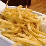 Os Três Manos Comida