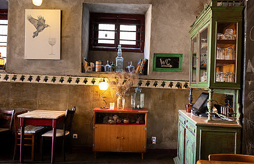 O Corvo À l'intérieur
