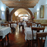 Afonso Lda Dentro