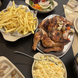 Frango Dourado Atouguia Da Baleia Nourriture
