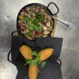 Agua Salgada Comida