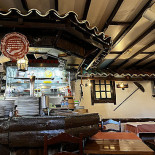 Confeitaria da Ponte Dentro