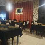 Pizzeria Naye À l'intérieur