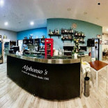 Alphonso's À l'intérieur
