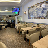 Pastelaria Luanda À l'intérieur