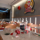 Pizzaria O Boss À l'intérieur
