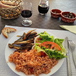 Taberna Refinfa Comida