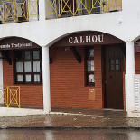 Calhou Exterior
