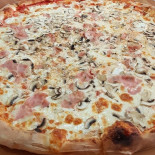 Maxi Pizza Nourriture