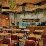 D-caffe Dentro