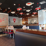 Pizza Hut Gourou
