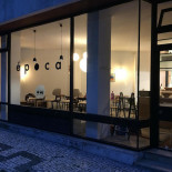 Época Café Exterior