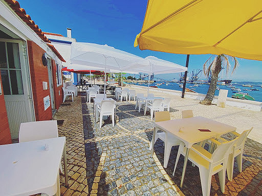 A Taberna Exterior