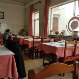 O Bigodes À l'intérieur