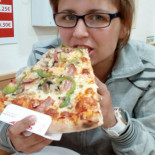 Maxi Pizza Nourriture