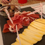 Café Duplex food