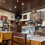 Dom Pipas À l'intérieur