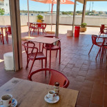 Pastelaria Guerreiro inside