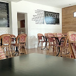 Pizzaria Paris À l'intérieur