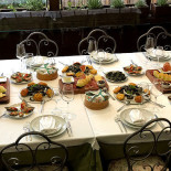 Petiscas À l'intérieur