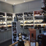 Garrafeira Empor Spirits Wine Dentro