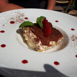 Moma Grill Comida