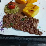 Moma Grill Comida